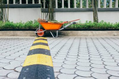 Conoce los topes de velocidad: ¿Son Realmente Necesarios? 7 Conoce los topes de velocidad: ¿Son Realmente Necesarios?